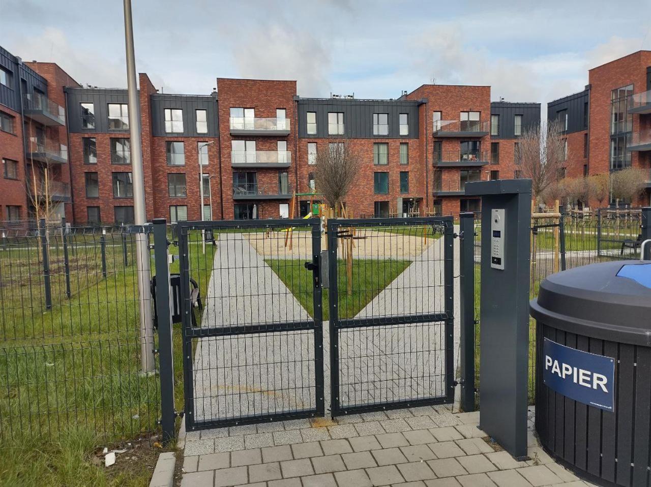 Totu Today-Stara Cegielnia Apartamenty, Faktura Vat, Self Check-In Poznaň Exteriér fotografie